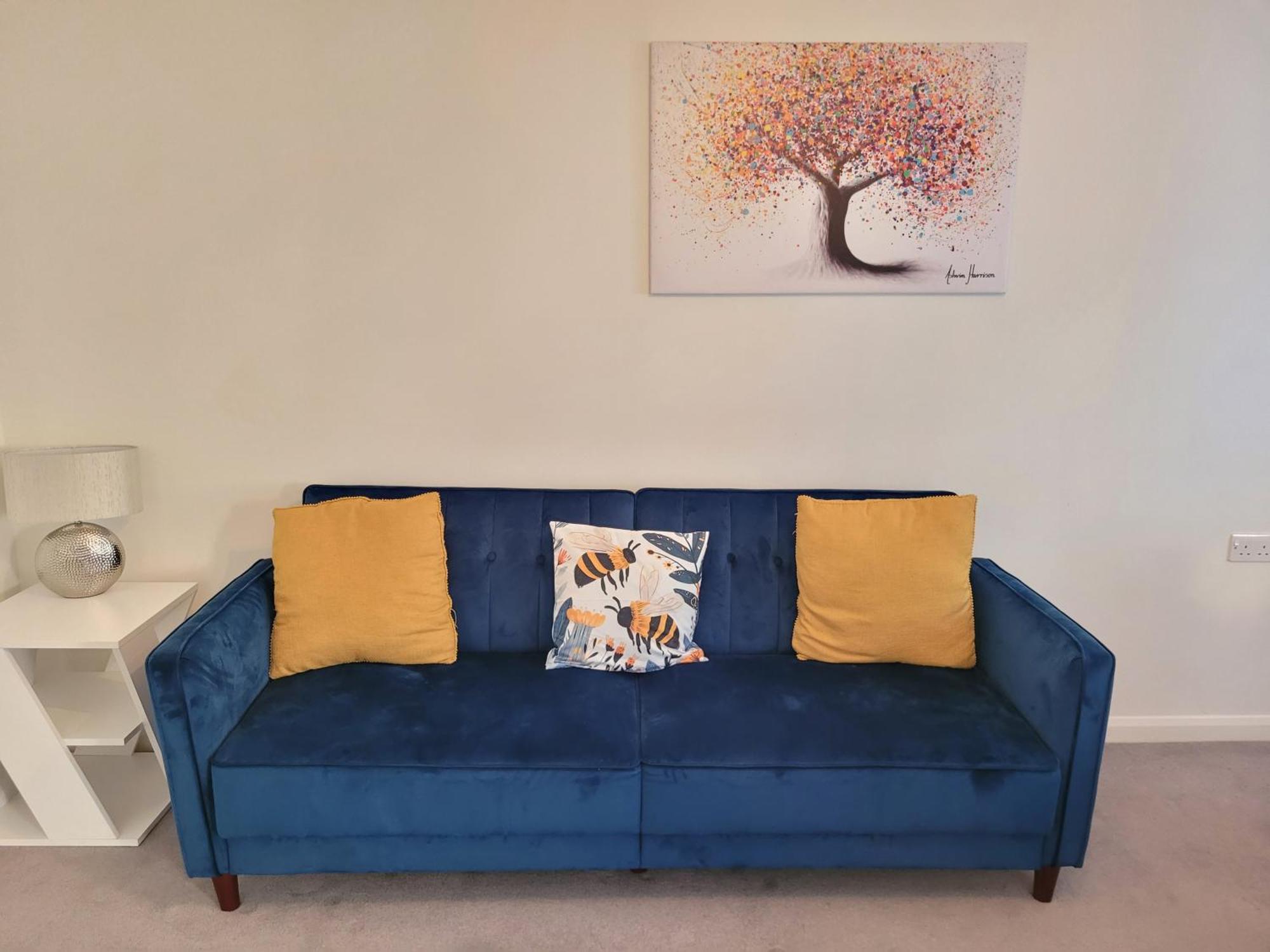 Bumblebee Bungalow - With Separate Office And Gaming Space By Catchpole Stays Colchester Bagian luar foto