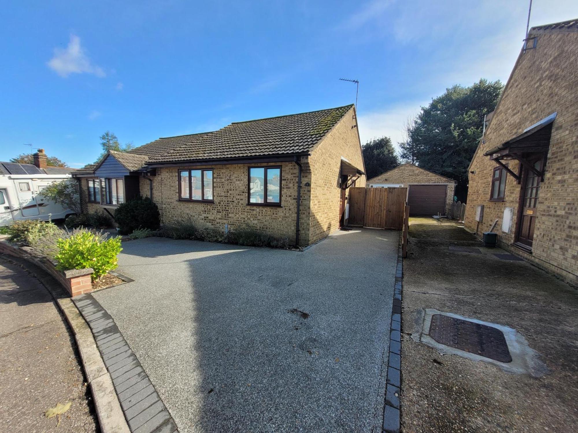 Bumblebee Bungalow - With Separate Office And Gaming Space By Catchpole Stays Colchester Bagian luar foto